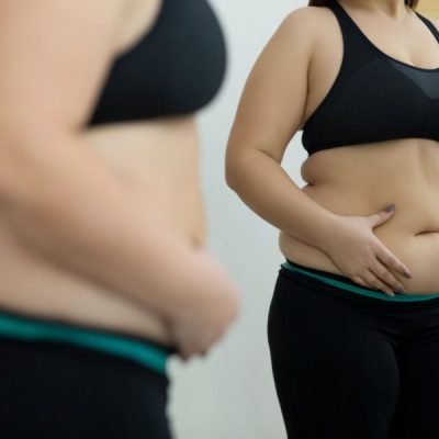 الخطوط البيضاء والحمراء